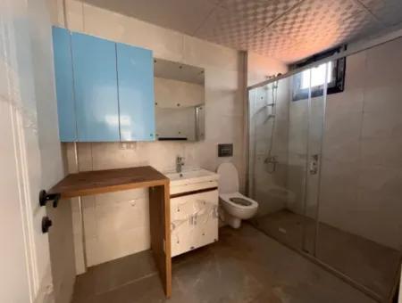 Seferihisar Da Geniş Bahçeli Sıfır Yapı 2+1 Satılık Villa