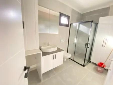 Doğanbey De 300M2 Bağımsız Bahçeli 3+1 Satılık Villa