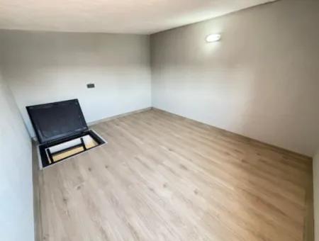 Doğanbey Merkezde Plaja 400M Bahçeli Satılık 4+1 Villa