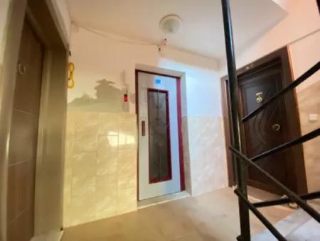 Ürkmez Merkez De 130 M² Ayrı Mutfak 3+1 Satılık Daire