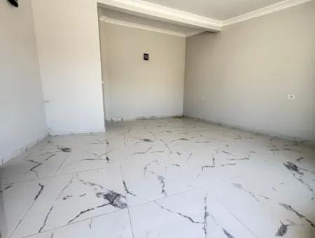 Özdere De Plaja 500 M Otoparklı Geniş Bahçeli 3+1 Satılık Villa