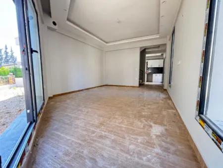 Özdere Merkezi Konum Da Bahçeli Ayrı Mutfaklı 3+1 Satılık Villa
