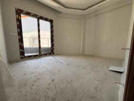 Özdere Merkezi Konum Da Bahçeli Ayrı Mutfaklı 3+1 Satılık Villa