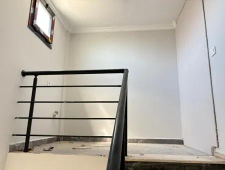 Özdere Merkezi Konum Da Bahçeli Ayrı Mutfaklı 3+1 Satılık Villa