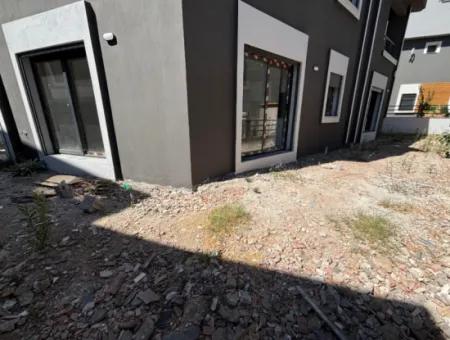 Özdere De Müstakil Girişli Ferah Yapılı 3+1 Satılık Villa