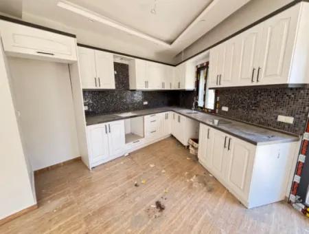 Özdere De Müstakil Girişli Ferah Yapılı 3+1 Satılık Villa