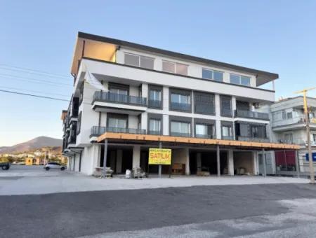 Ürkmez De Ayrı Mutfak 130 M² 3+1 Asansörlü Satılık Daire