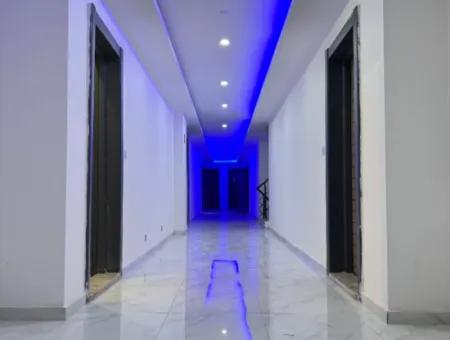Ürkmez De Ayrı Mutfak 130 M² 3+1 Asansörlü Satılık Daire