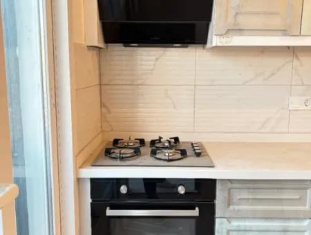 Ürkmez De Ayrı Mutfak 130 M² 3+1 Asansörlü Satılık Daire