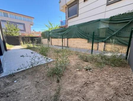 Özdere De Plaja 100 M Sıfır Geniş Yapılı Bahçeli 2+1 Satılık Villa