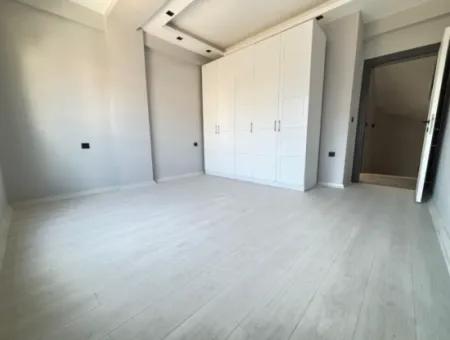 Özdere De Plaja 100 M Sıfır Geniş Yapılı Bahçeli 2+1 Satılık Villa