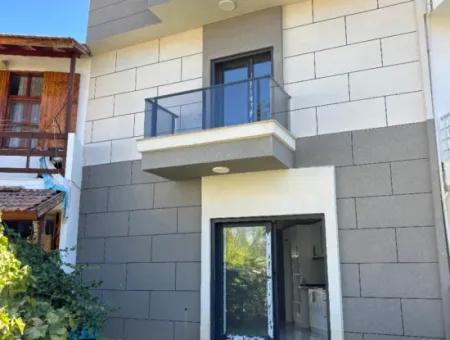 Özdere De Plaja 50 M Geniş Bahçeli Sıfır 4+1 Satılık Tripleks