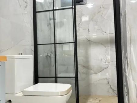Ürkmez De Kat Mülkiyetli Sıfır Bahçeli 4+1 Satılık Villa