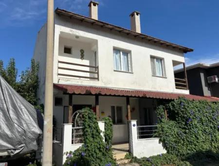 Doğanbey De Plaja 50 M Bahçeli 3+1 Kiralık Villa
