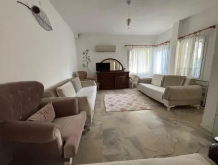 Doğanbey De Plaja 50 M Bahçeli 3+1 Kiralık Villa