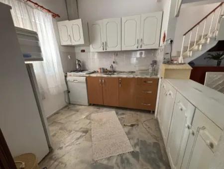 Doğanbey De Plaja 50 M Bahçeli 3+1 Kiralık Villa