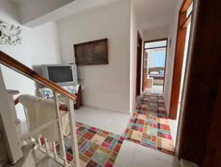 Doğanbey De Plaja 50 M Bahçeli 3+1 Kiralık Villa