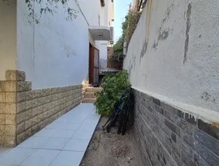 Doğanbey Havacılar Sahilin De Bahçeli 4+1 Kiralık Villa