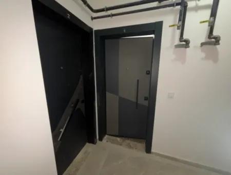 İzmir Seferihisar Camikebir’de 1+1 Güzel Konumda Daire