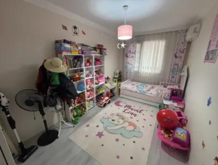 Seferihisar Mersinalanında  Deniz Manzaralı 2+1 Daire