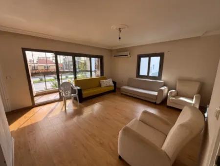 Seferihisar Bengiler’de Cadde Üzerinde   2+1 Ara Kat Daire