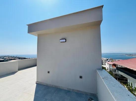 İzmir Seferihisar Tepecik Mahallesi’nde Deniz Manzaralı 3+1 Satılık İkiz Villa