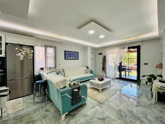 İzmir Seferihisar Payamlı Mahallesi'nde Denize 400m Bahçeli 3+1 Satılık Villa